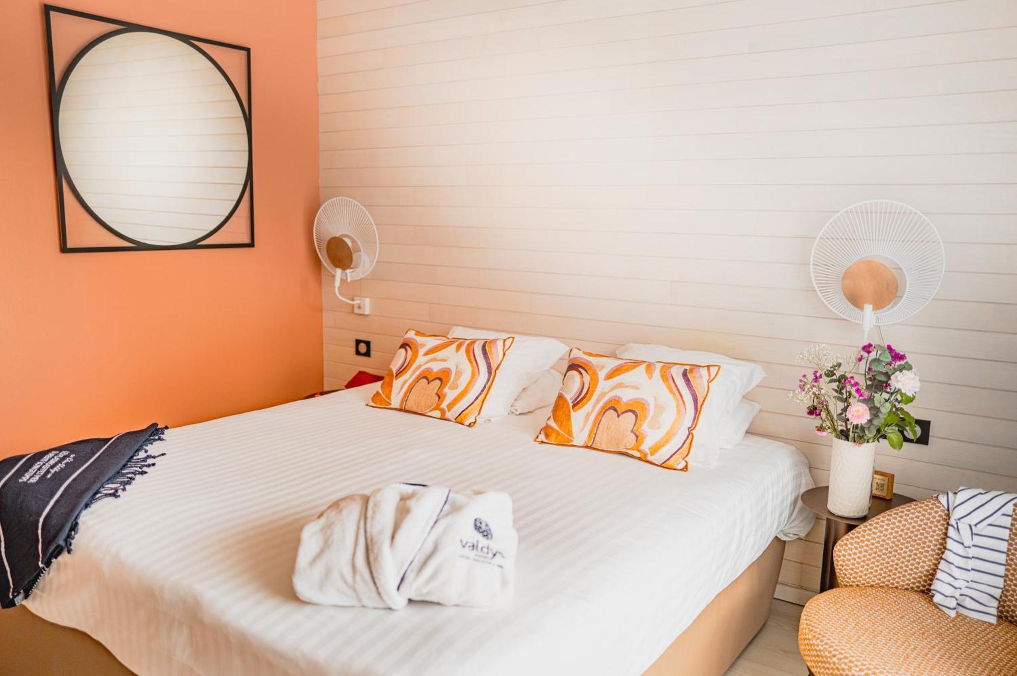 Hotel Valdys Thalasso & Spa - Beau Rivage Roscoff Exterior photo